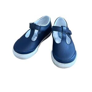 NWOT Footmates Girl's Blue Shoes Size 5
